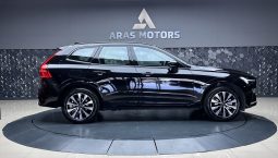 
										VOLVO XC60 2.0 B5 PLUS DARK AWD full									